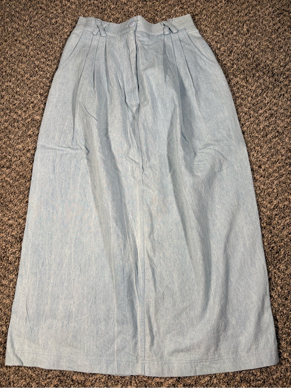 Light Blue High-Waist Maxi Skirt with Front Pleats